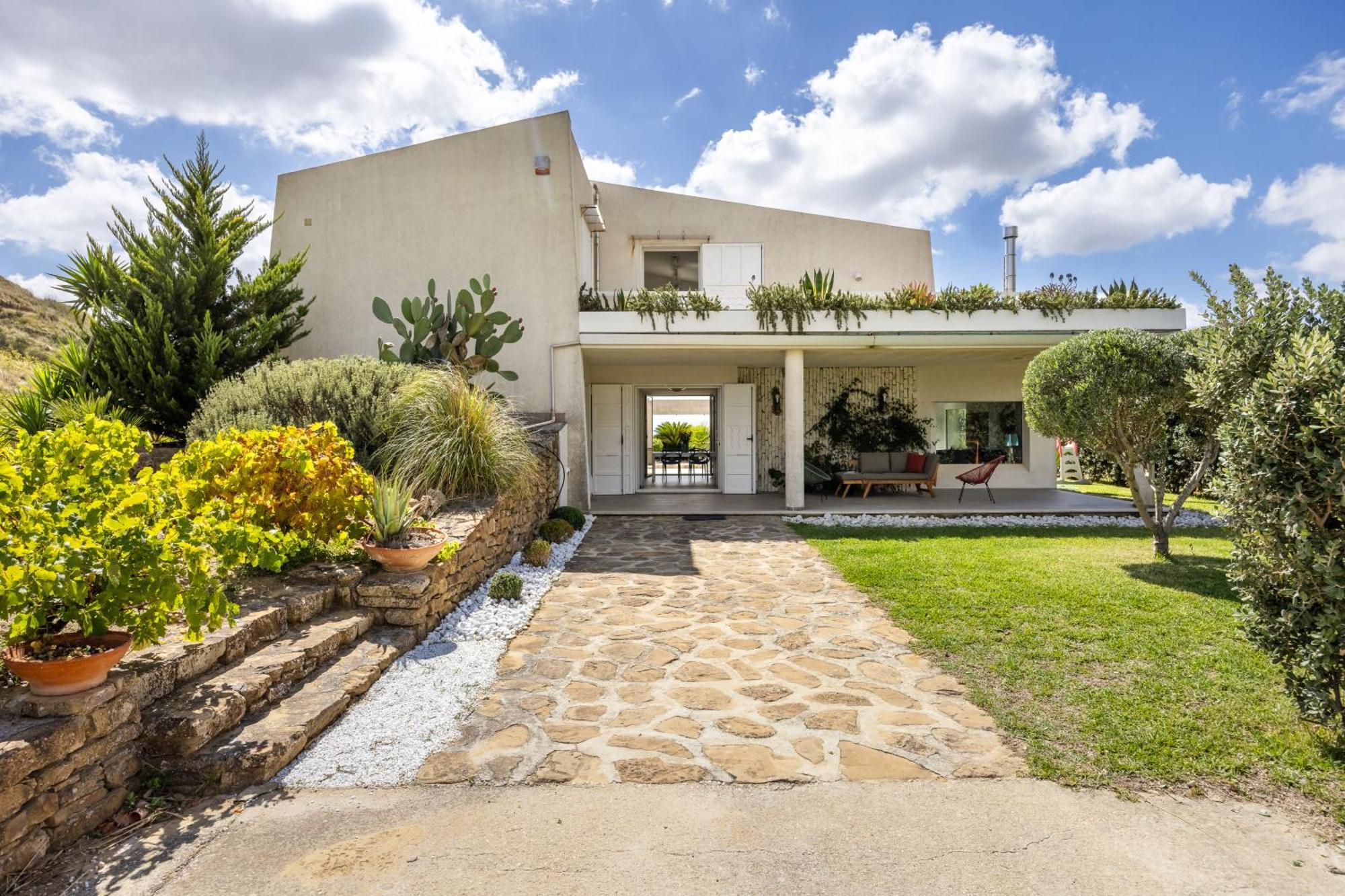 Villa Bonifato Vista Sulle Campagne E Sul Mare Siciliano Cozy House Italy Алкамо Екстериор снимка