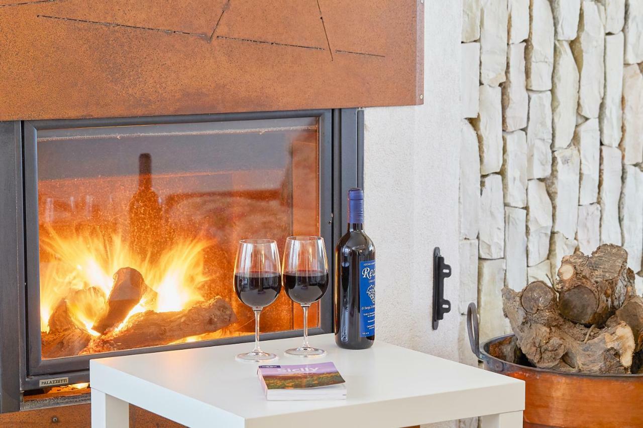Villa Bonifato Vista Sulle Campagne E Sul Mare Siciliano Cozy House Italy Алкамо Екстериор снимка
